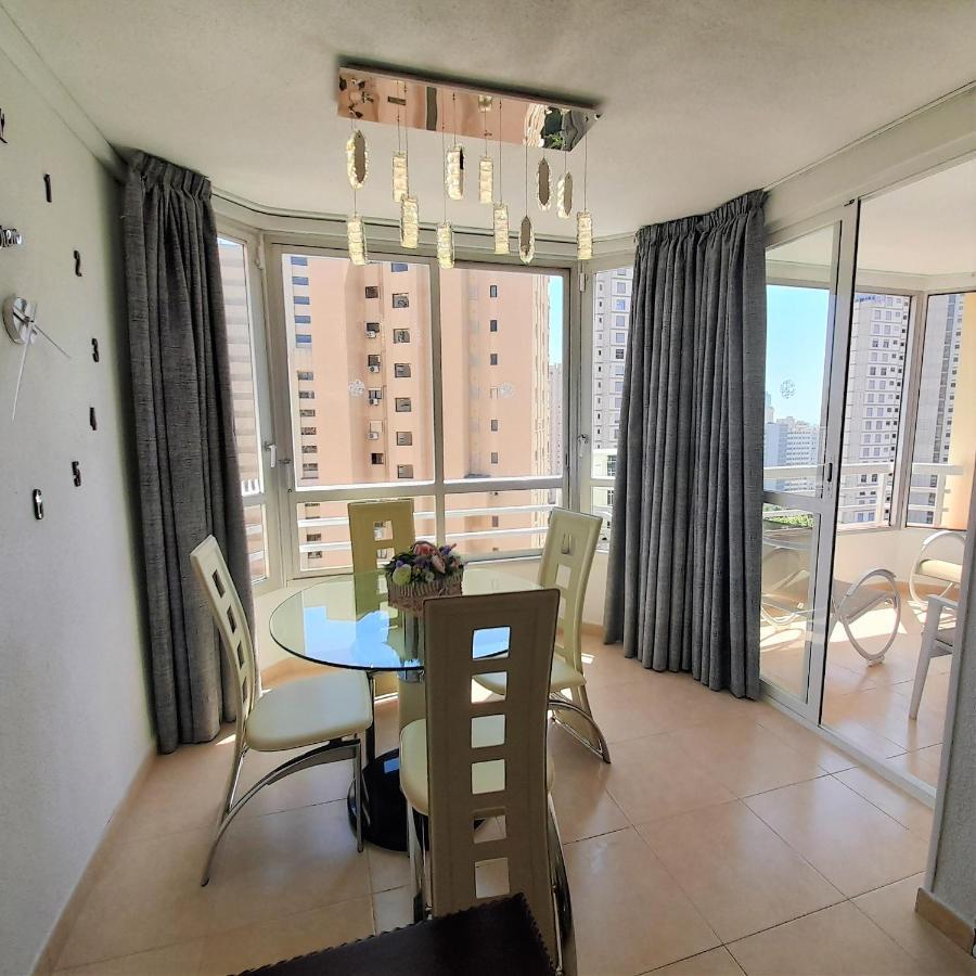 Glamour Alhambra Rincon De Loix Benidorm--free Parking, Wi-fi, Pool, New Air Conditioning Appartement *