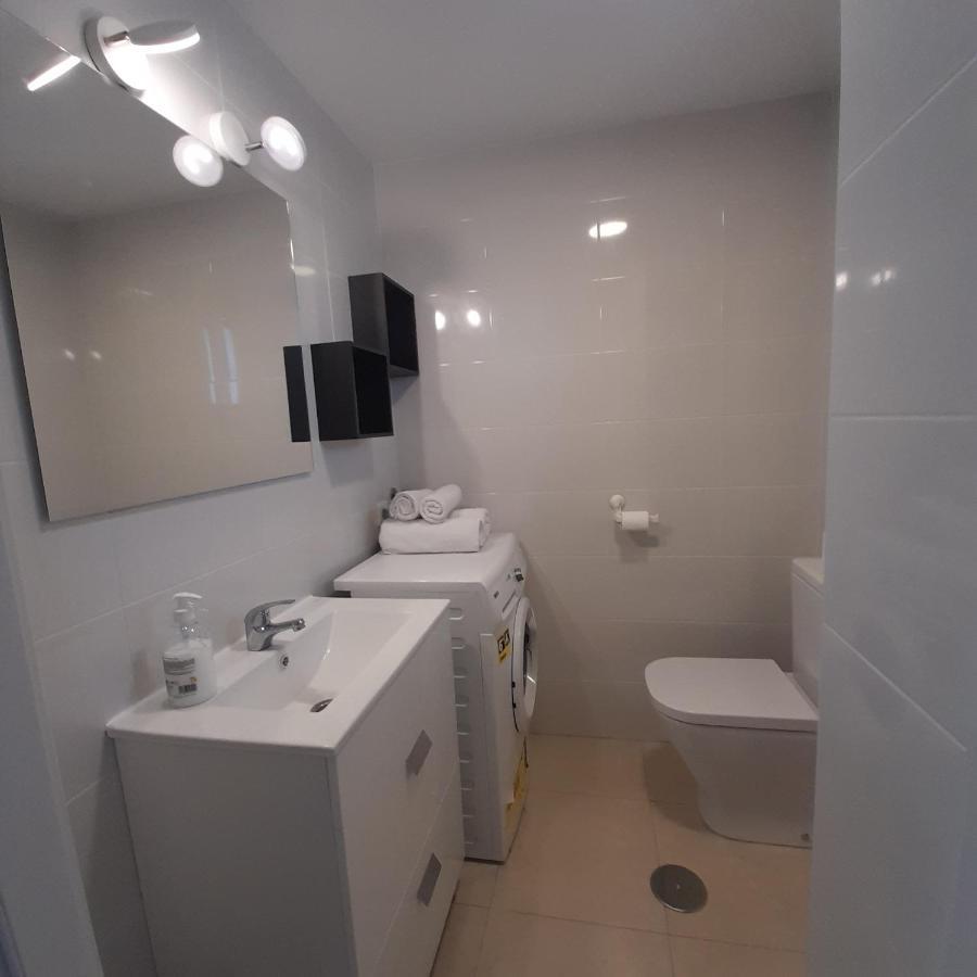 Glamour Alhambra Rincon De Loix Benidorm--free Parking, Wi-fi, Pool, New Air Conditioning *