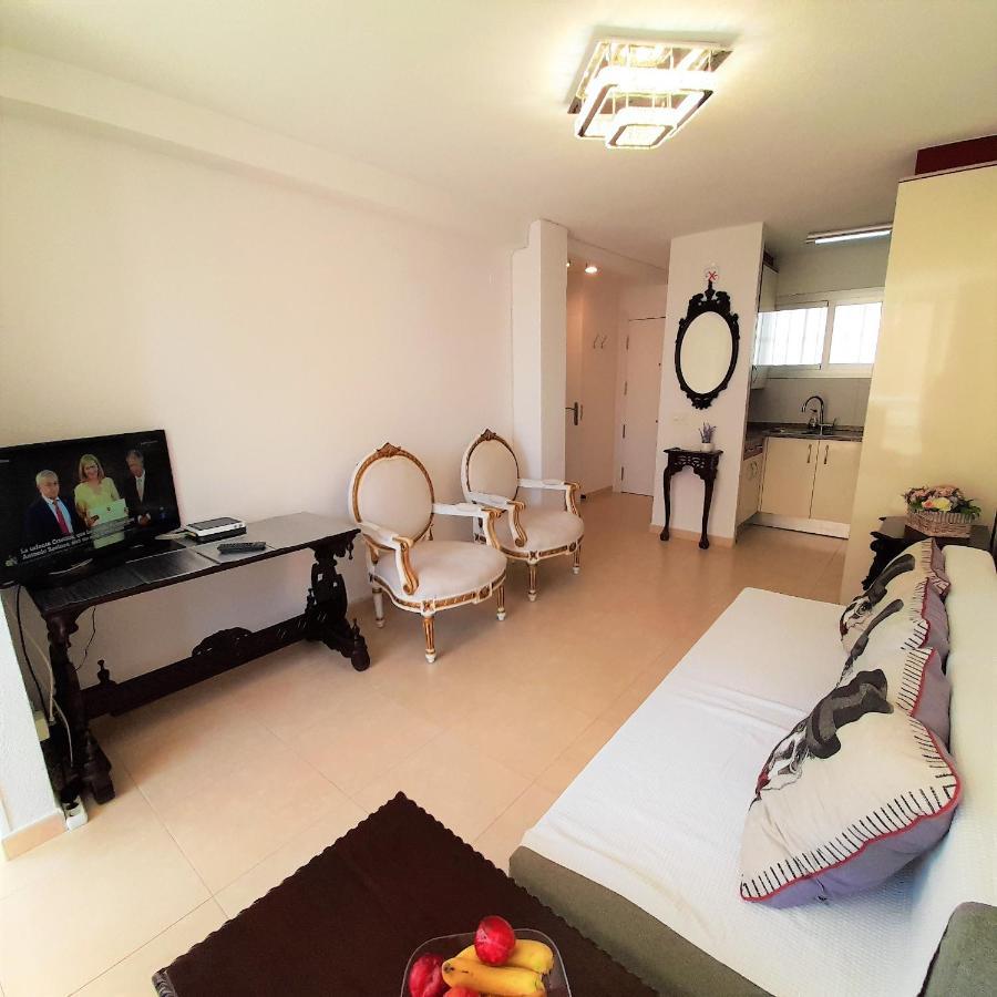 Glamour Alhambra Rincon De Loix Benidorm--free Parking, Wi-fi, Pool, New Air Conditioning Appartement *