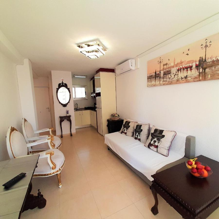 Glamour Alhambra Rincon De Loix Benidorm--free Parking, Wi-fi, Pool, New Air Conditioning Appartement *